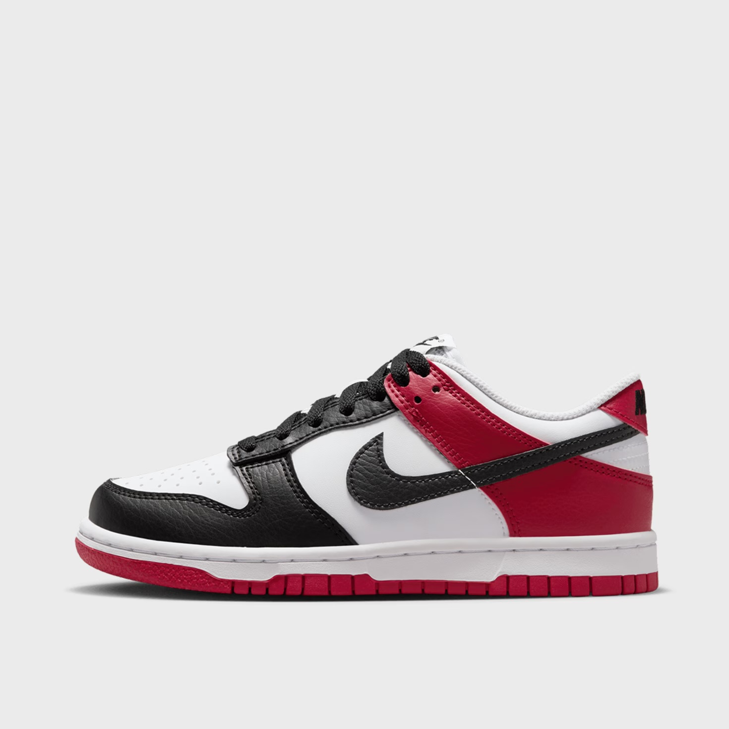 Nike Dunk Low (GS) 6