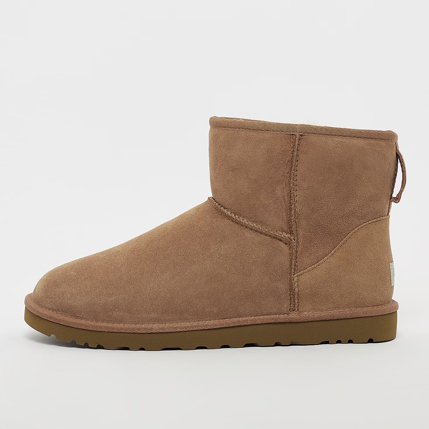 UGG Classic Mini 3