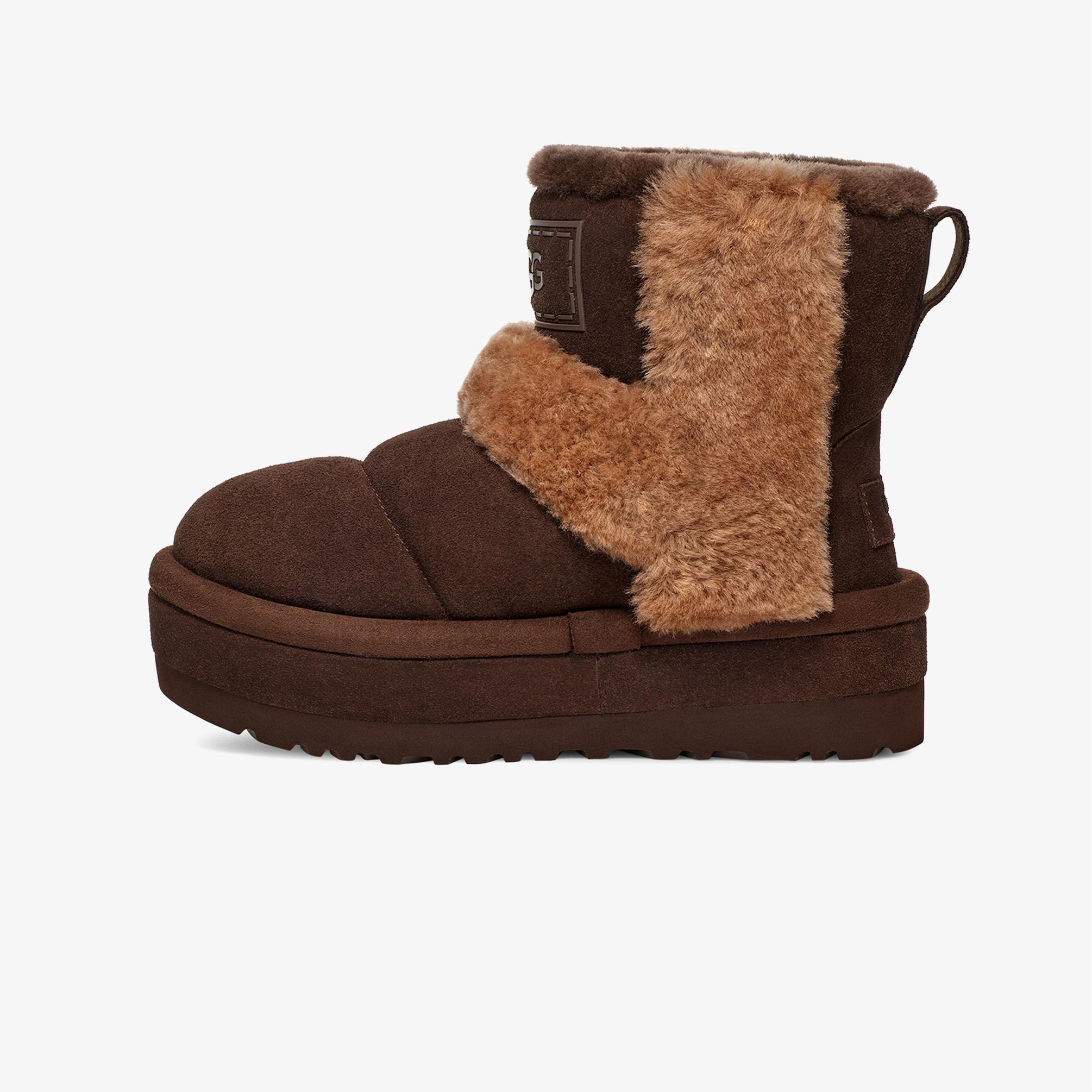 UGG Classic Chillapeak 2