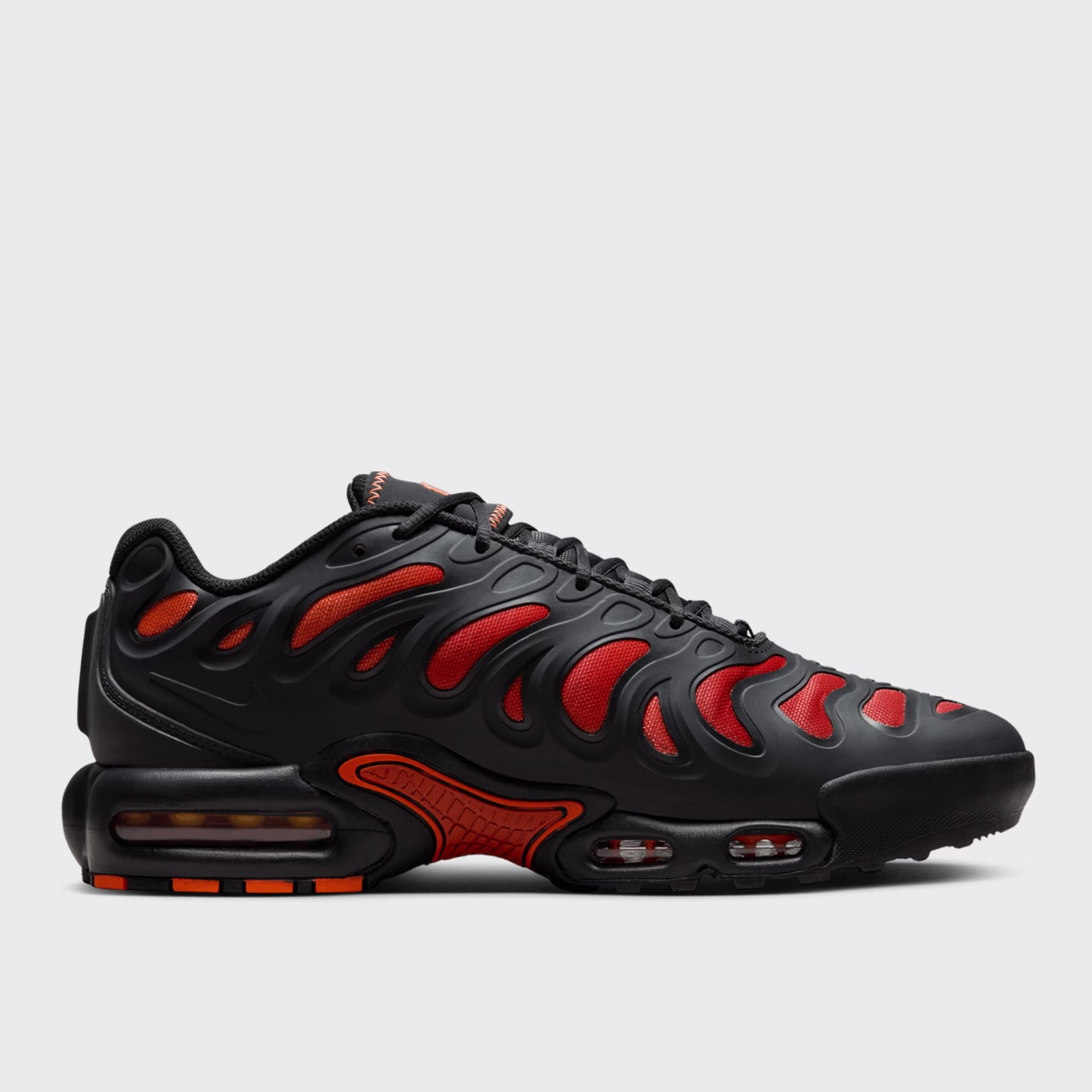 Nike Air Max Plus Drift off noir/hyper crimson/black/dragon red