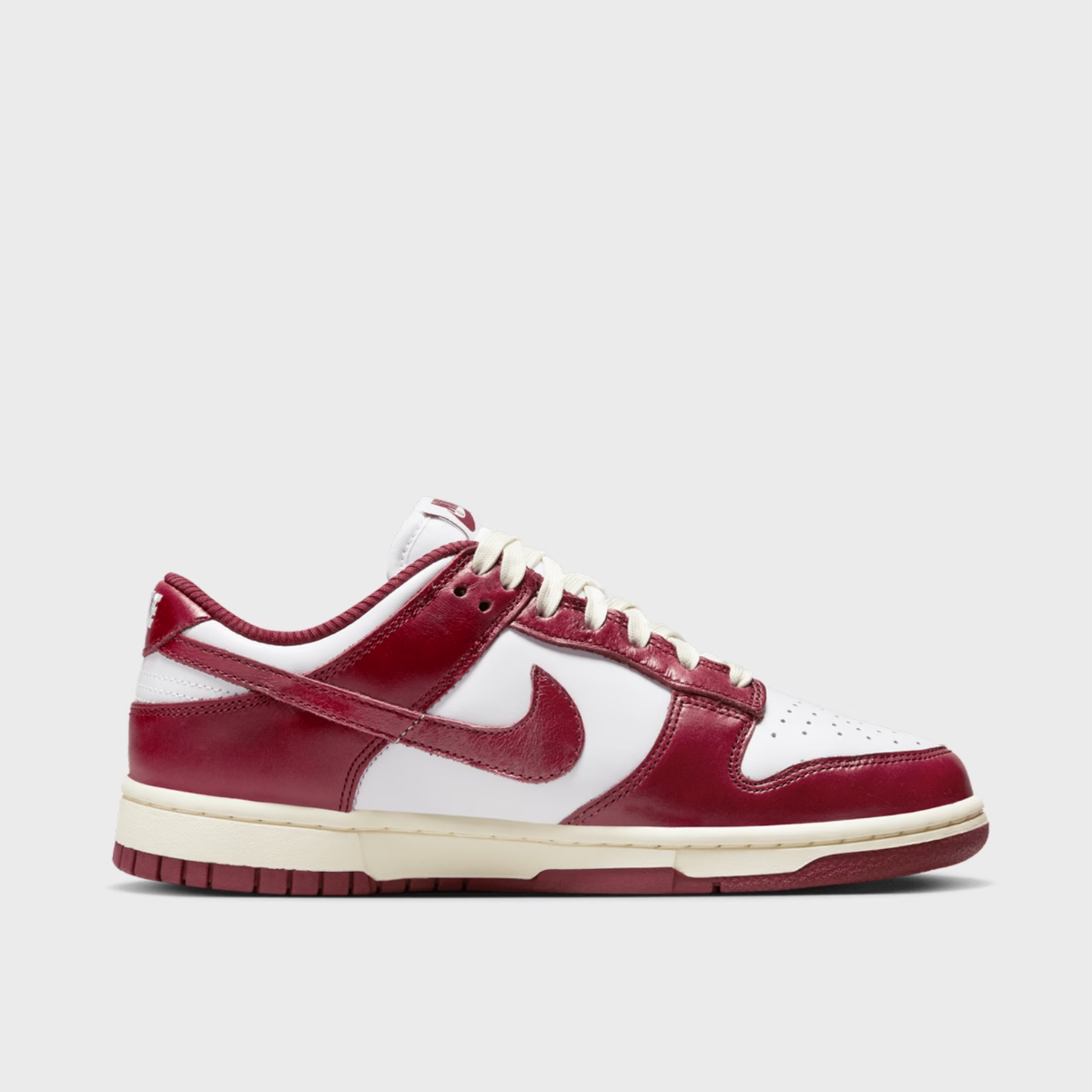 Nike WMNS Dunk Low Premium